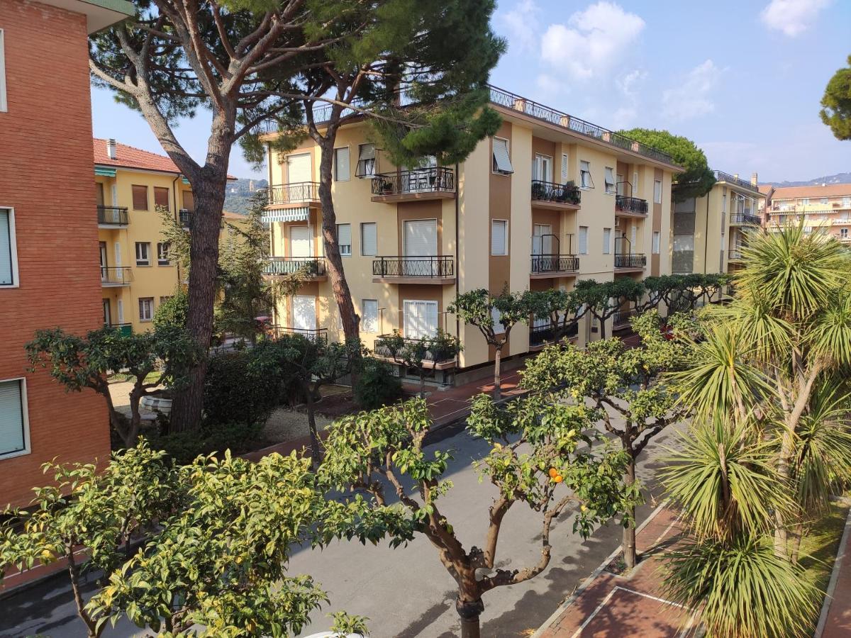 Appartamenti Bemar Diano Marina Exterior foto